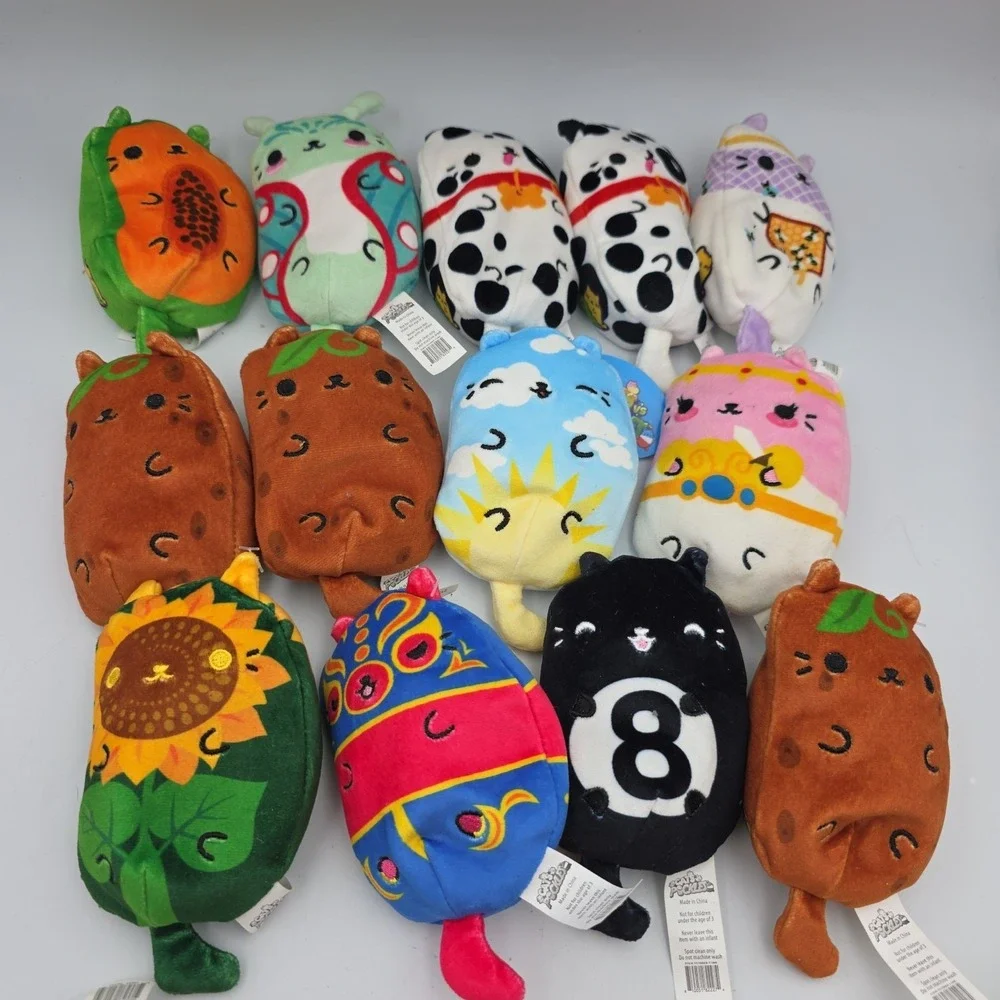 Cats vs Pickles AND Kittens vs Gherkins Lot Of 48 Plush Bean Toys